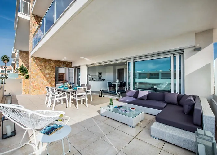 Lägenhet Lovely Modern With Pool Albufeira