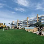 Apartment Lovely Modern With Pool *