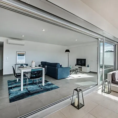 Lovely Modern With Pool Apartment Albufeira