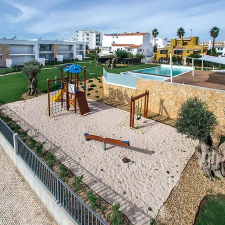 Lovely Modern With Pool * Albufeira