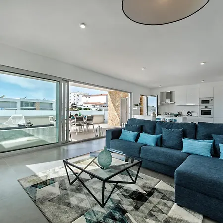 Апартаменты Lovely Modern With Pool *
