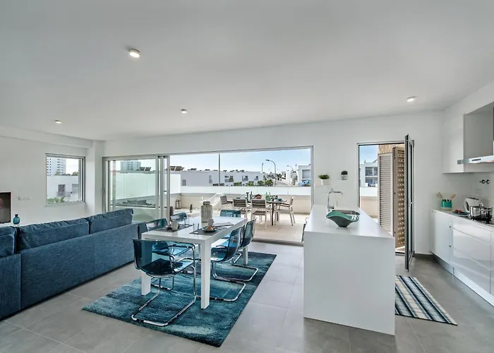 Lovely Modern With Pool Apartamento *