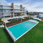 דירה Lovely Modern With Pool *