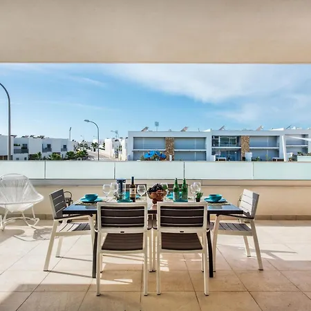 Appartement Lovely Modern With Pool Albufeira